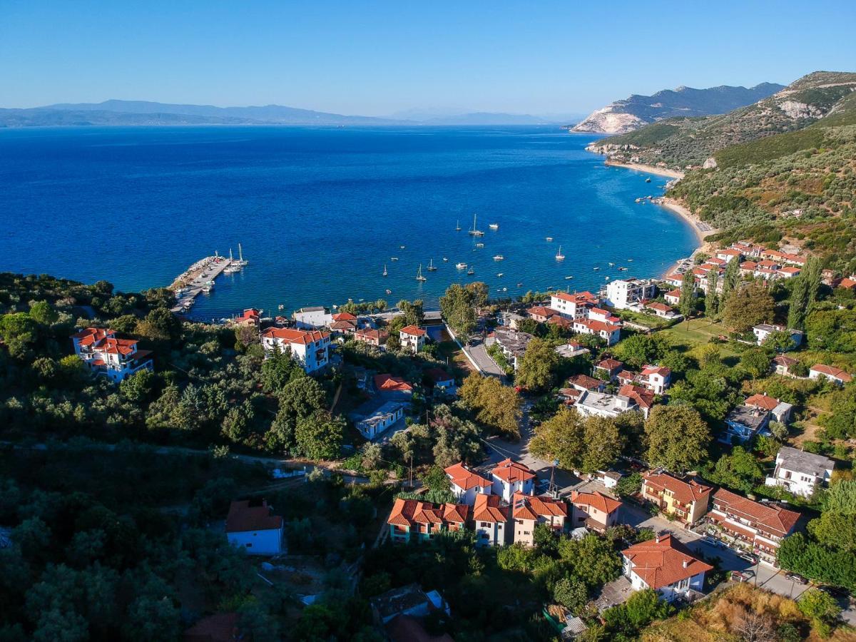 Des Roses Hotel Platanias  Eksteriør billede