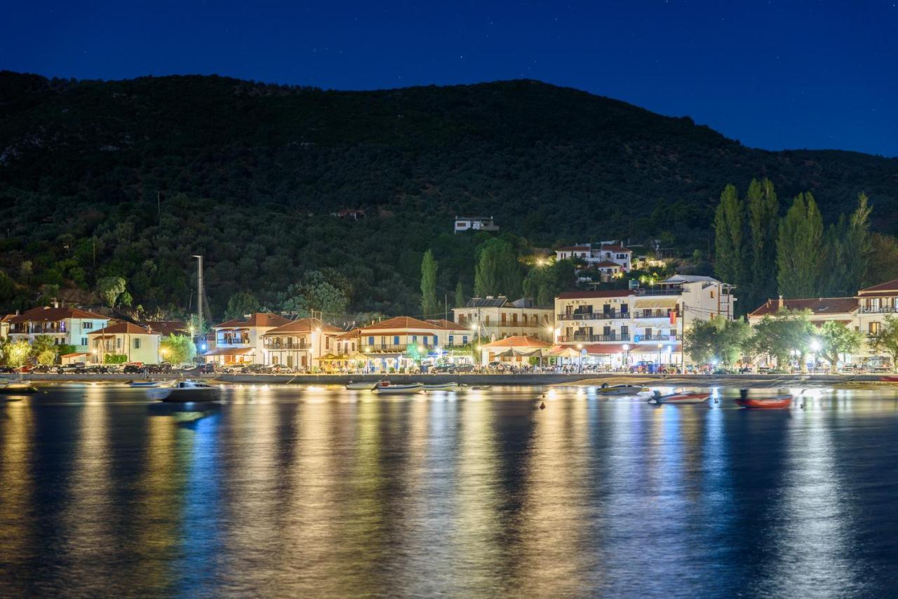 Des Roses Hotel Platanias  Eksteriør billede